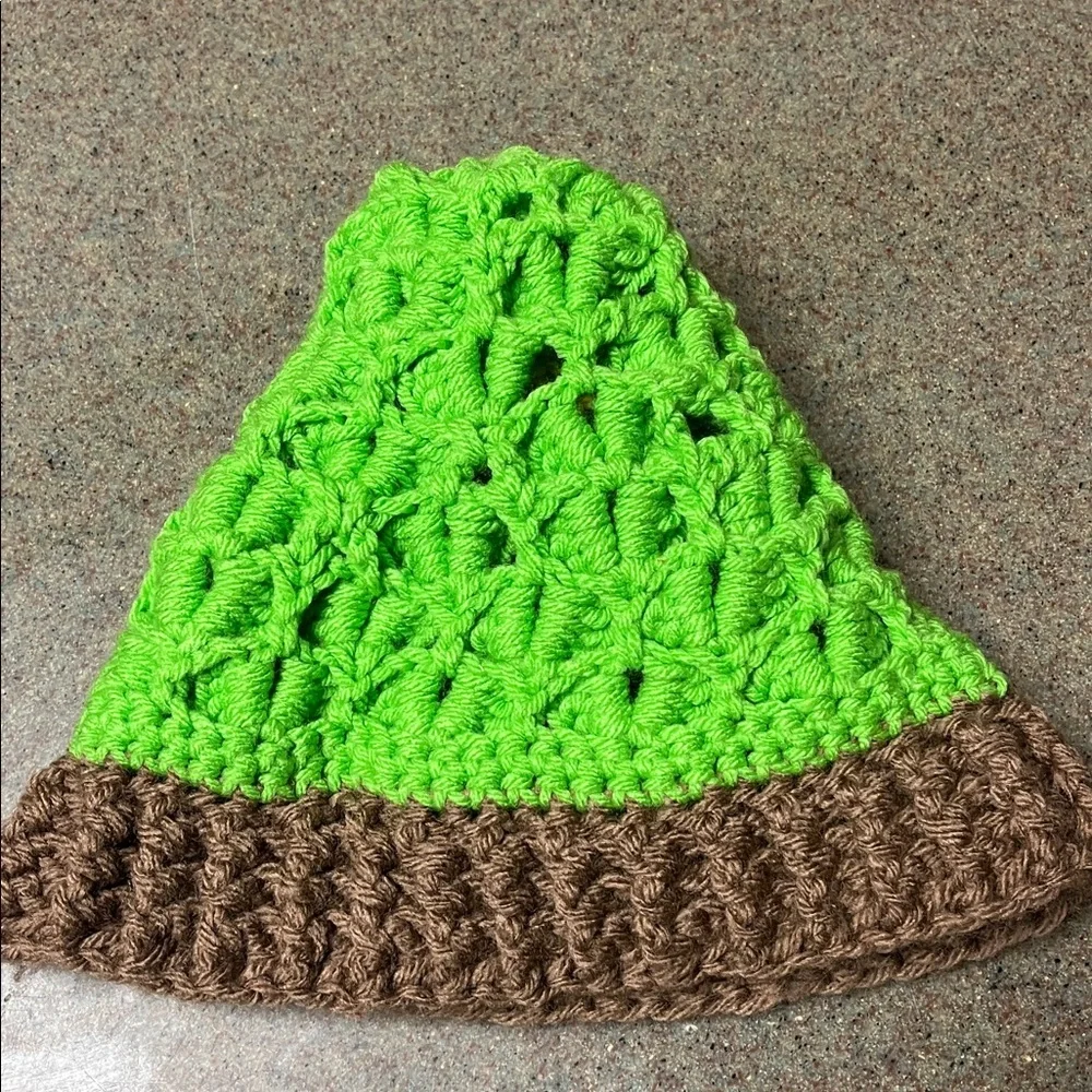Green Crochet Beanie‎ with Yellow Pom-Pom handmade